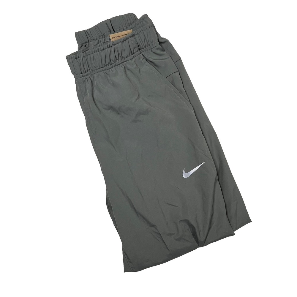Nike Form Standard Fit Dri-Fit Tapered Versatile Pants Men's M Lightweight Gray
